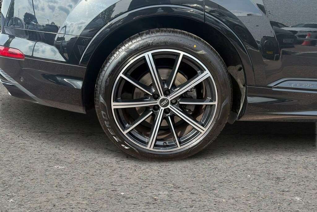Audi Q7 Q7 Sln Blk Ed 55 Tfsi E Quat A Blue #10