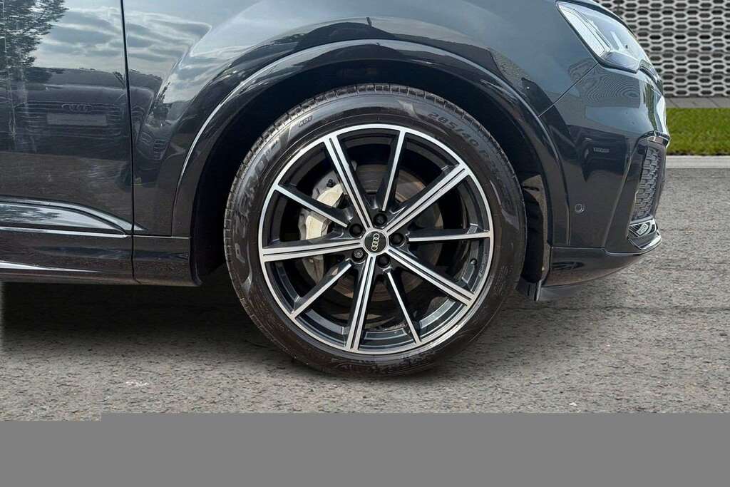 Audi Q7 50 Tdi Quattro Black Edition Tiptronic 2022 Black #4
