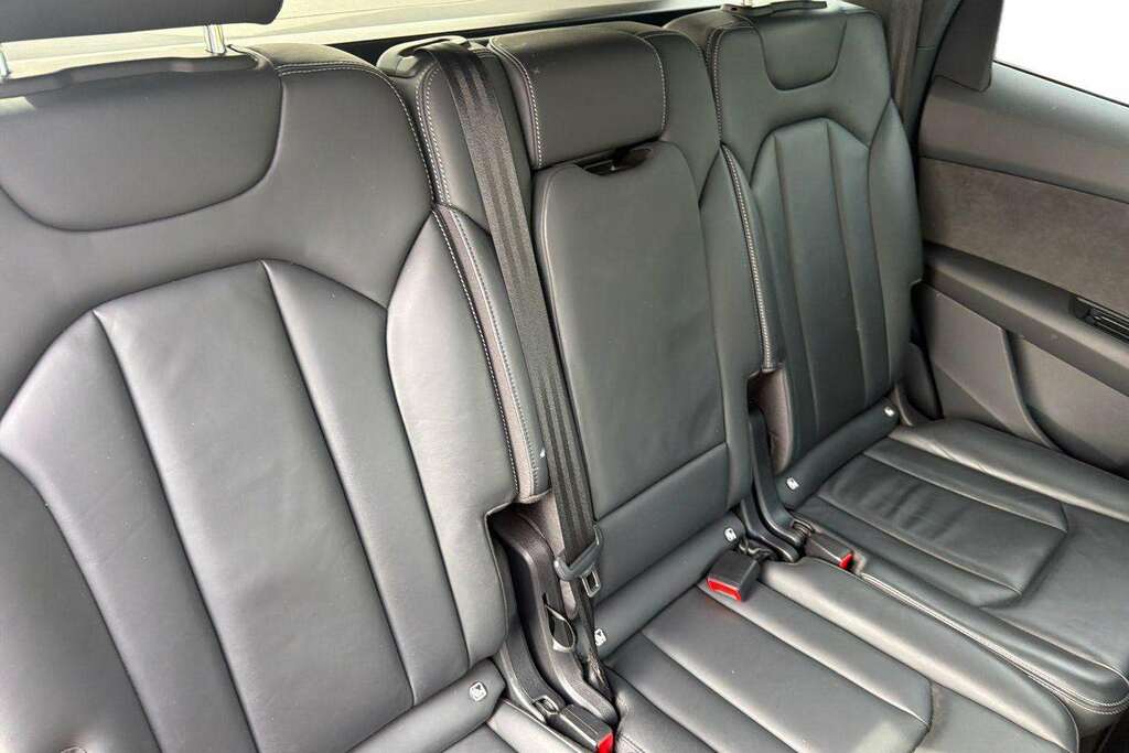 Audi Q7 Q7 Sln Blk Ed 55 Tfsi E Quat A Blue #19