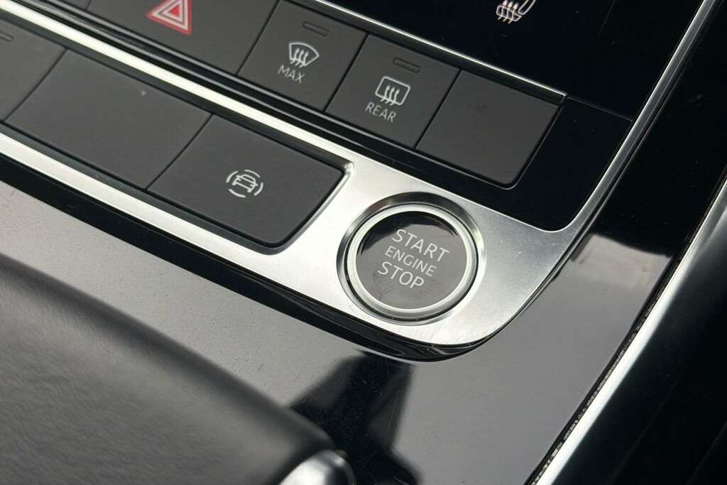 Audi Q7 Q7 Sln Blk Ed 55 Tfsi E Quat A Blue #26