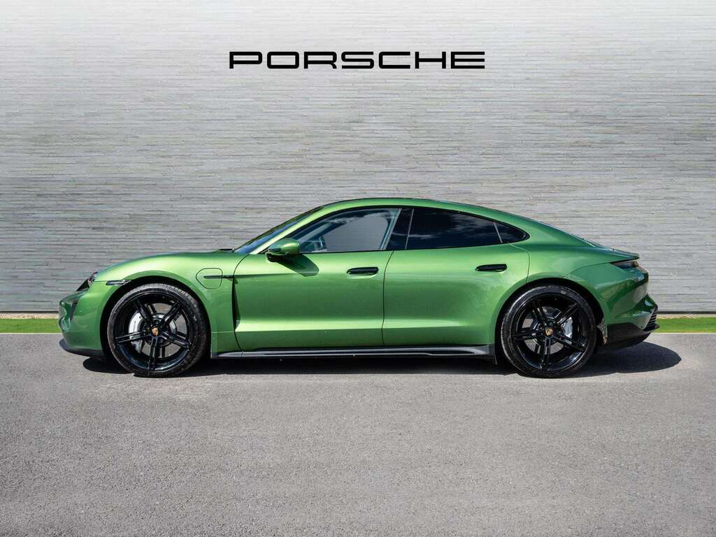 Porsche Taycan 4X2 2022 Green #6