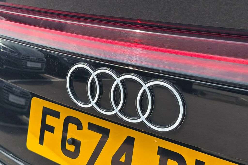 Audi Q8 55 Tfsi E Quattro Black Edn Tiptronic Cs Black #12