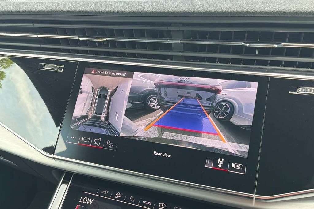 Audi Q8 55 Tfsi E Quattro Black Edn Tiptronic Cs Black #26