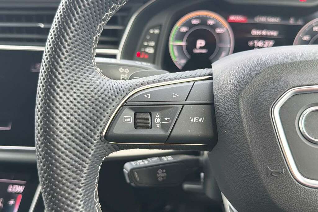 Audi Q8 55 Tfsi E Quattro Black Edn Tiptronic Cs Black #16