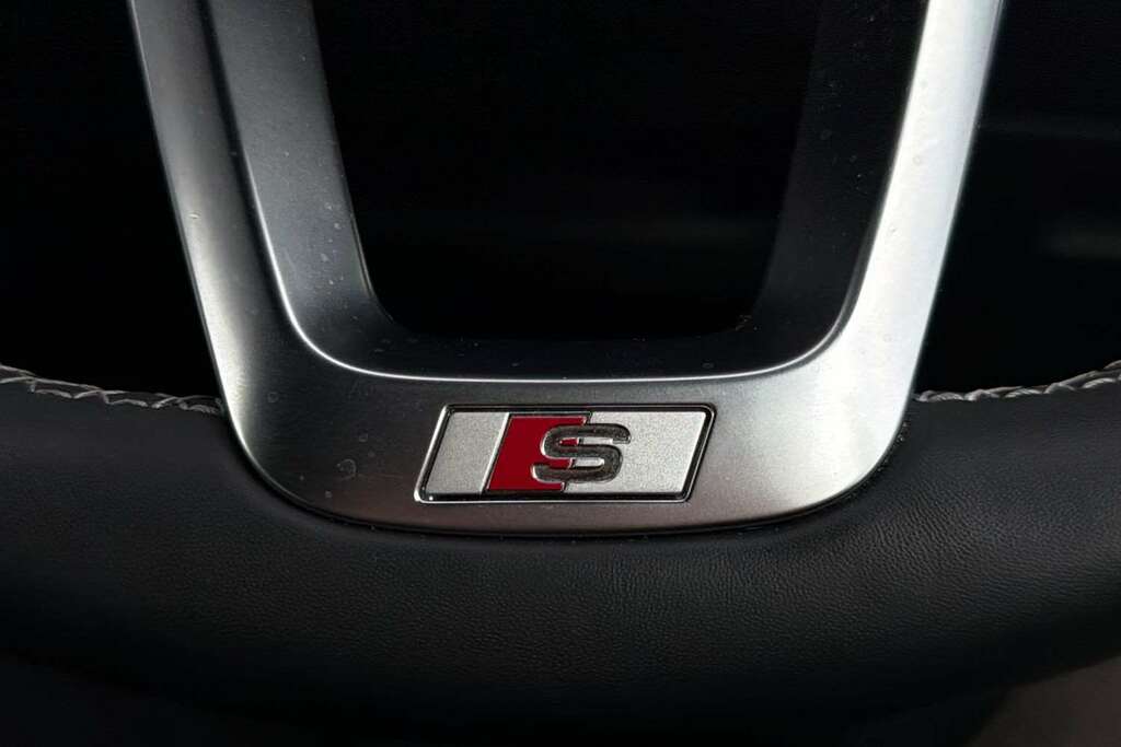 Audi Q8 55 Tfsi E Quattro Black Edn Tiptronic Cs Black #31