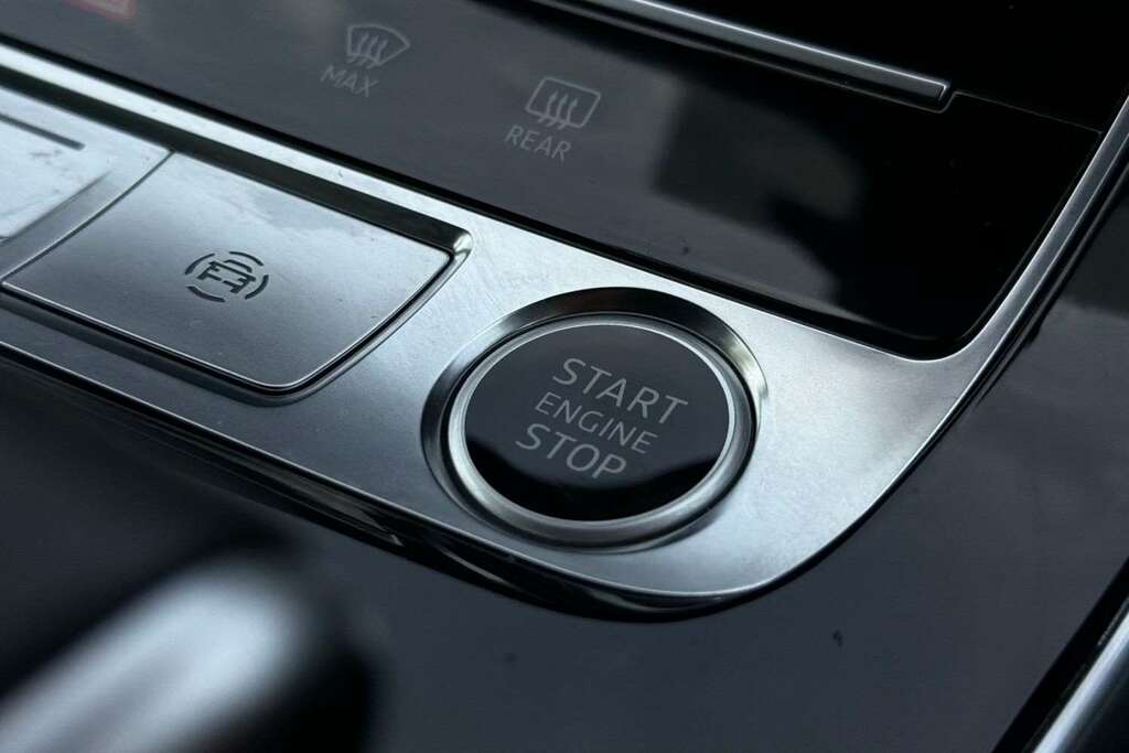Audi Q8 55 Tfsi E Quattro Black Edn Tiptronic Cs Black #29