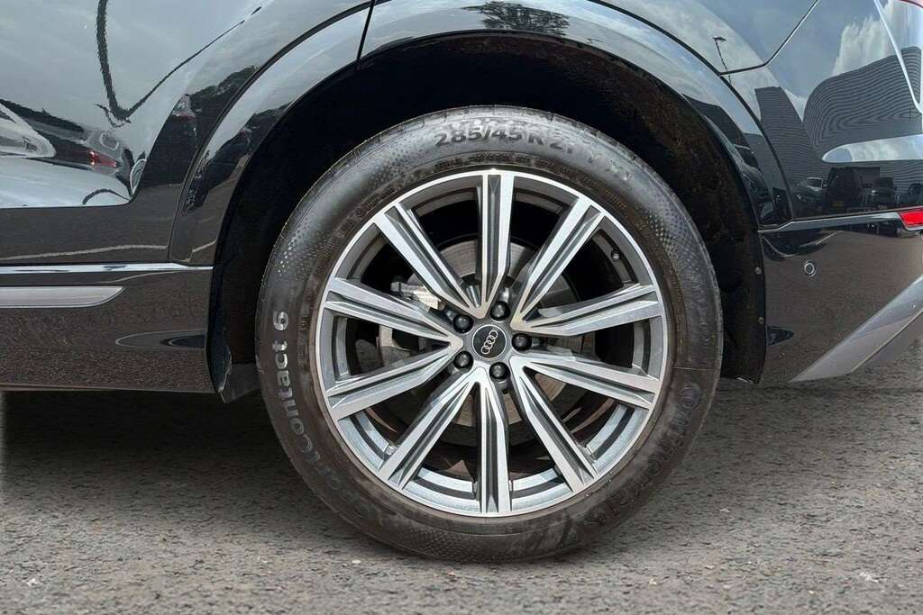 Audi Q8 55 Tfsi E Quattro Black Edn Tiptronic Cs Black #11