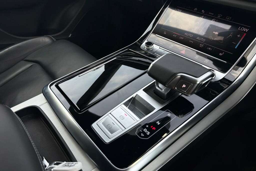 Audi Q8 55 Tfsi E Quattro Black Edn Tiptronic Cs Black #15