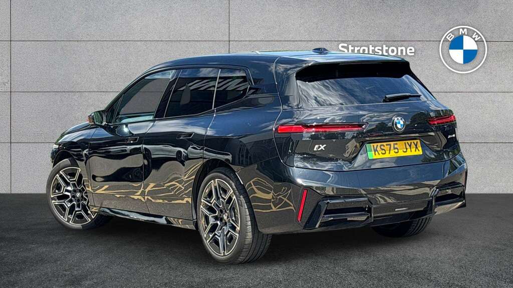 BMW iX 300Kw Xdrive45 M Sport 101Kwh 2025 Black #2