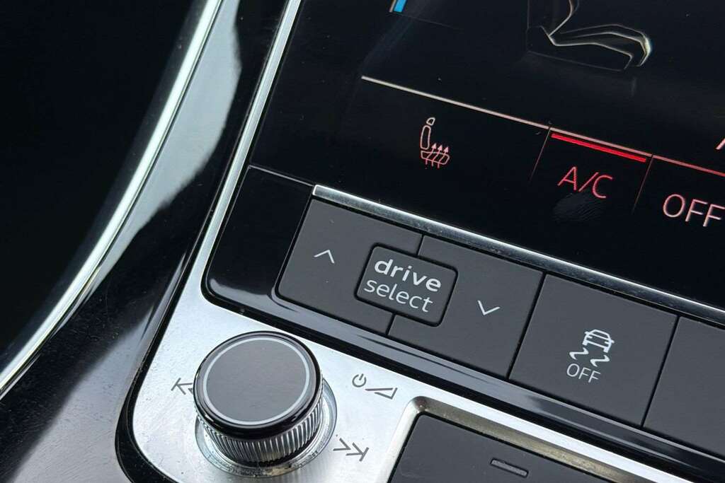 Audi Q7 55 Tfsi Quattro Black Ed Tiptronic Tech Pro Black #29