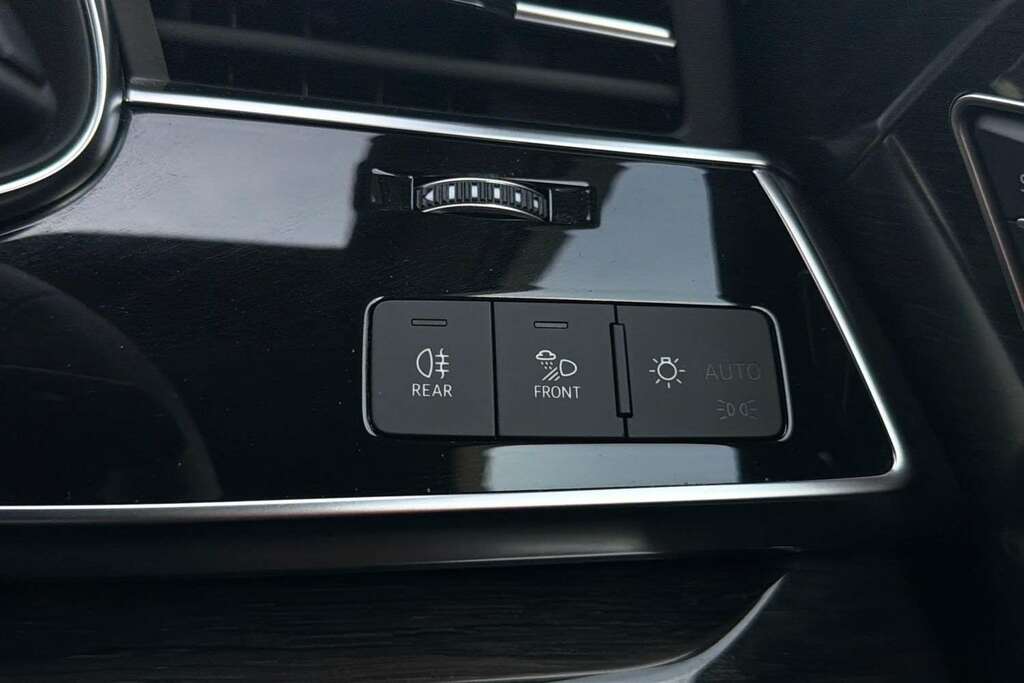 Audi Q7 55 Tfsi Quattro Black Ed Tiptronic Tech Pro Black #32
