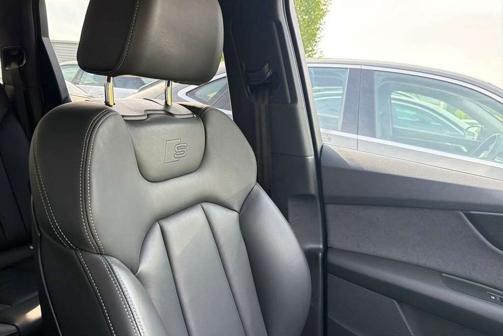 Audi Q7 55 Tfsi Quattro Black Ed Tiptronic Tech Pro Black #35