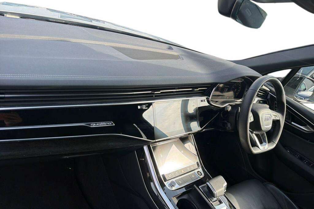 Audi Q7 45 Tdi Quattro Black Edition Tiptronic 2024 Silver #2