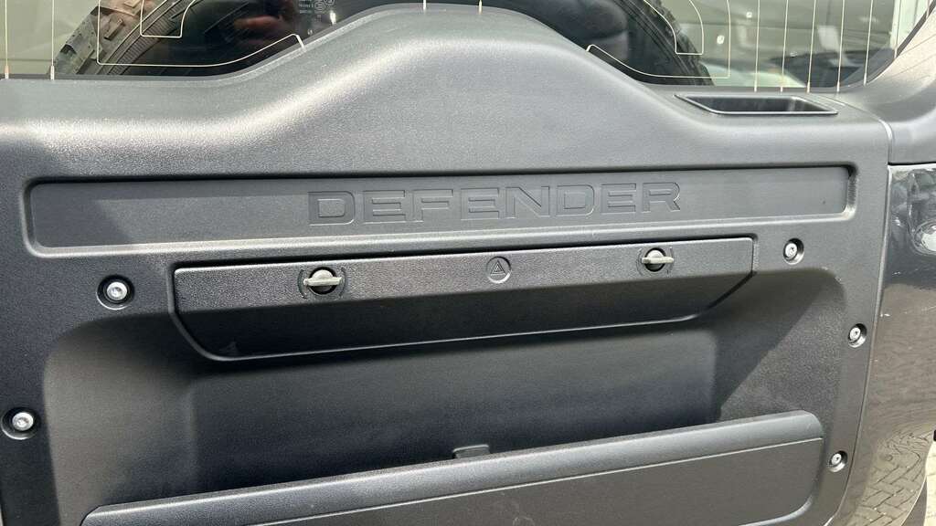 Land Rover Defender 110 X-dynamic Se Grey #27