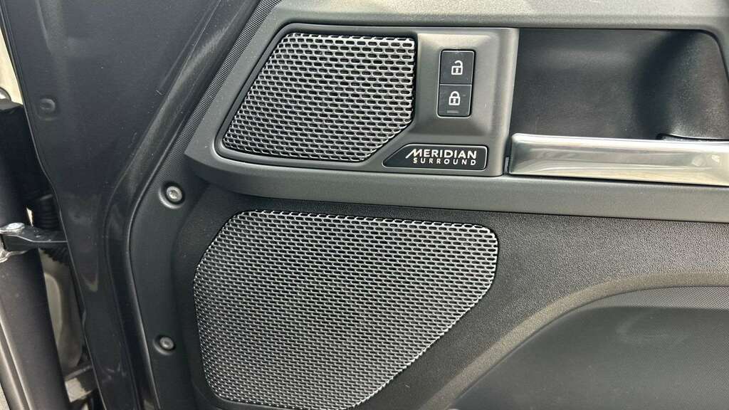 Land Rover Defender 110 X-dynamic Se Grey #24