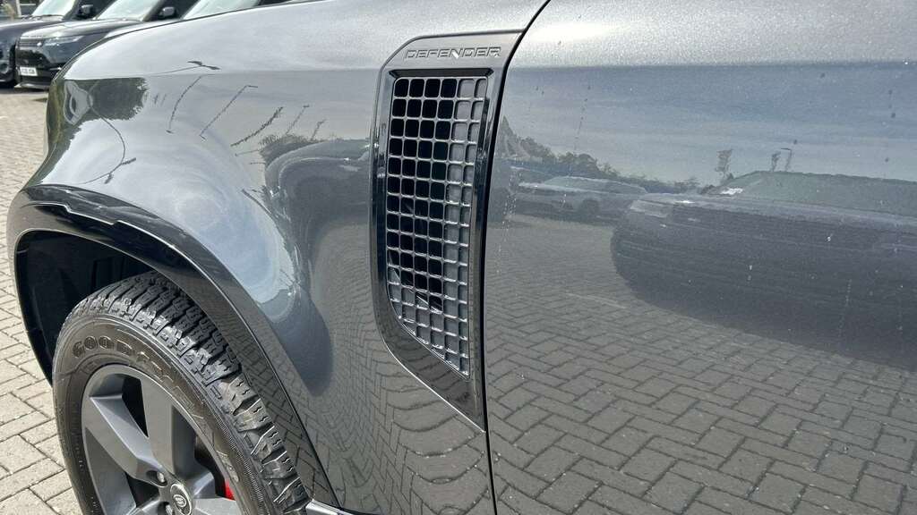 Land Rover Defender 110 X-dynamic Se Grey #20