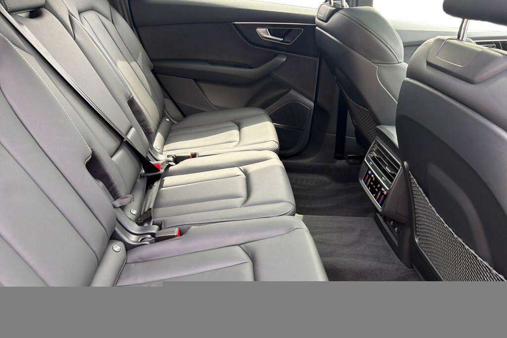 Audi Q7 3.0 Tfsi E Quattro 394 Black Edition Tiptronic Grey #18