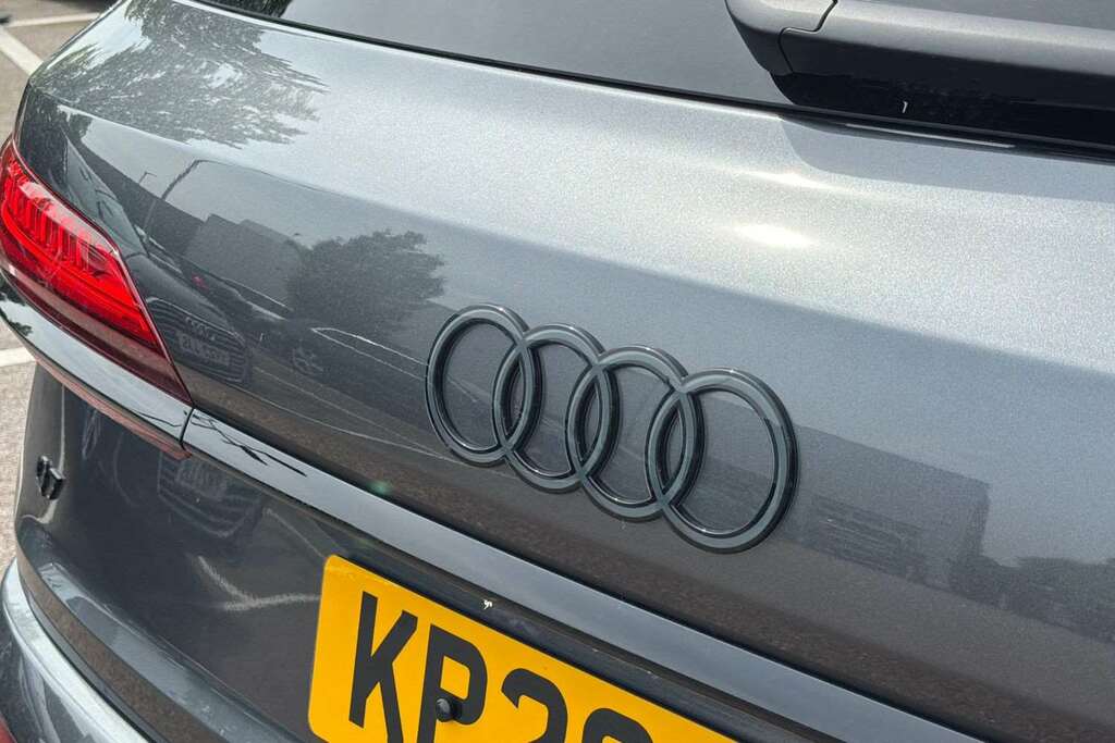 Audi Q7 3.0 Tfsi E Quattro 394 Black Edition Tiptronic Grey #9