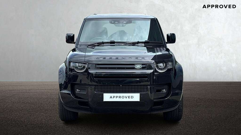 Land Rover Defender 110 X-dynamic Hse Black #7