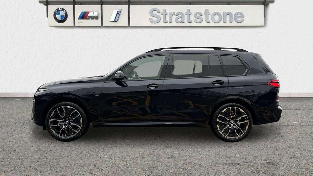 BMW X7 Xdrive40d Mht M Sport Step 2026 Black #4