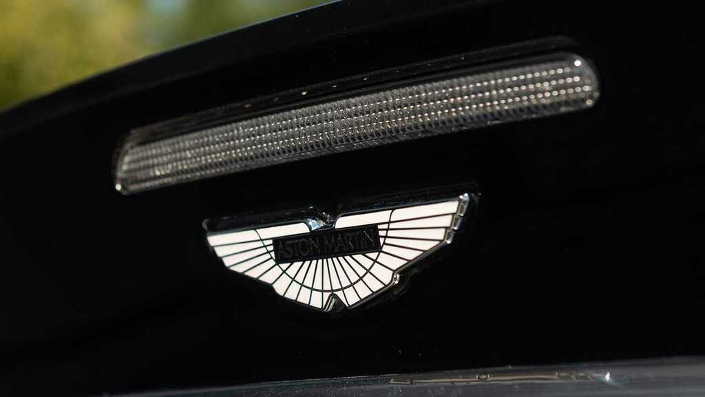 Aston Martin DBS Dbs V12 22 Silver #7