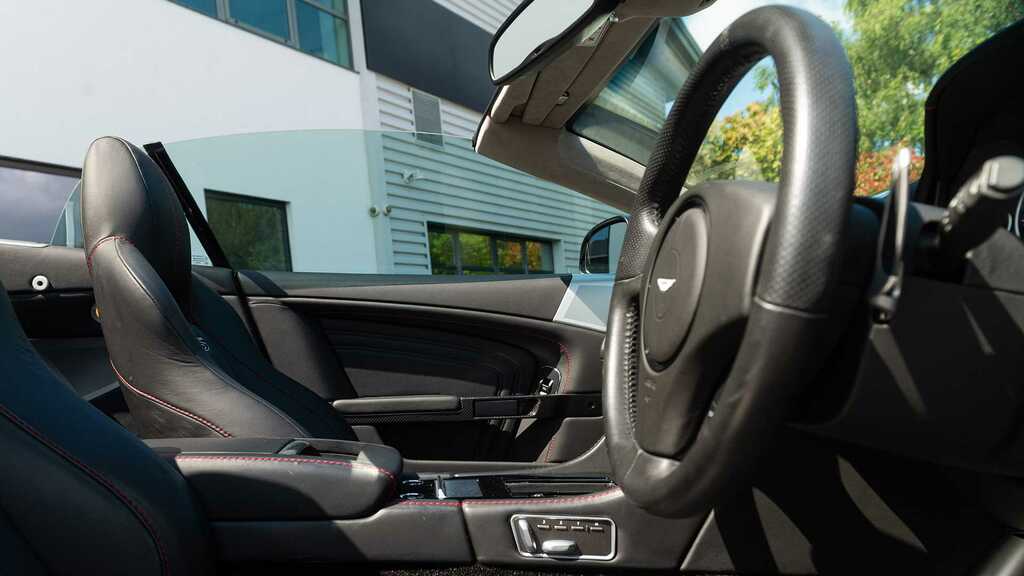 Aston Martin DBS Dbs V12 22 Silver #26