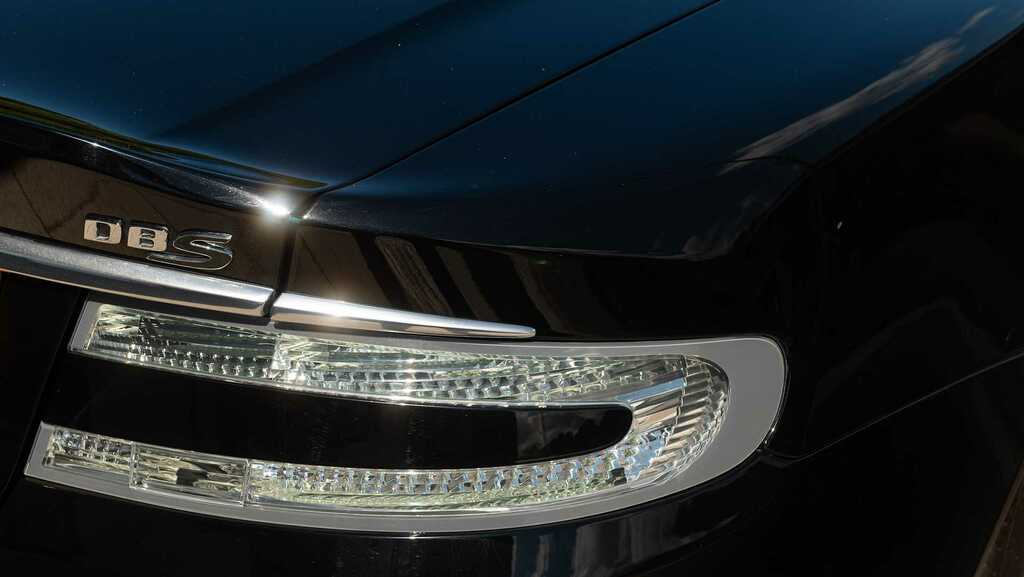 Aston Martin DBS Dbs V12 22 Silver #23