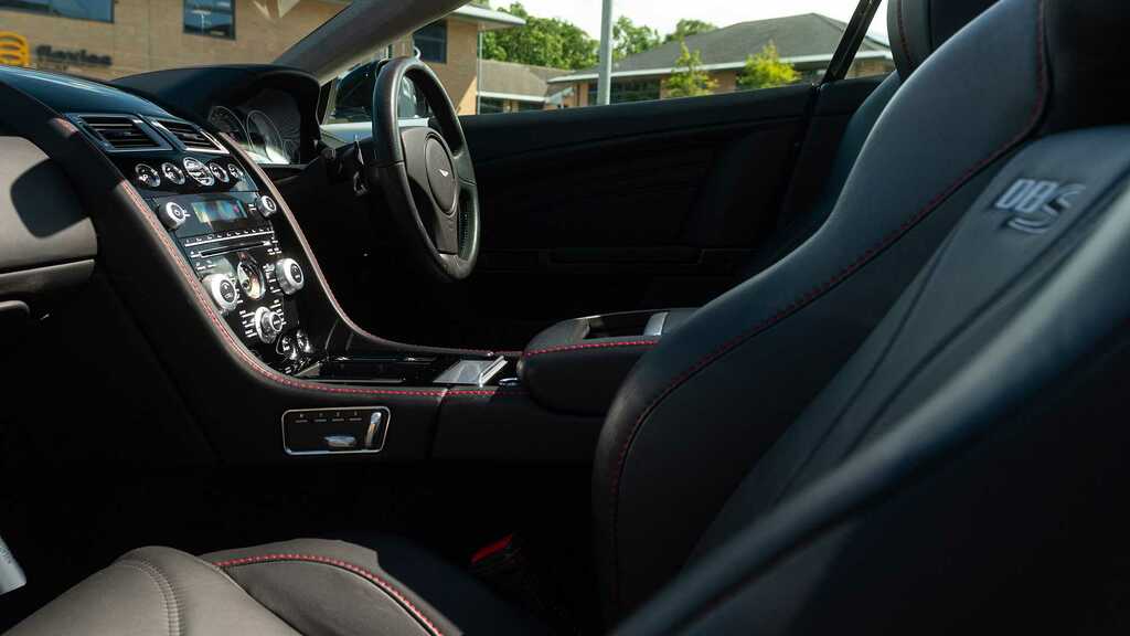 Aston Martin DBS Dbs V12 22 Silver #40