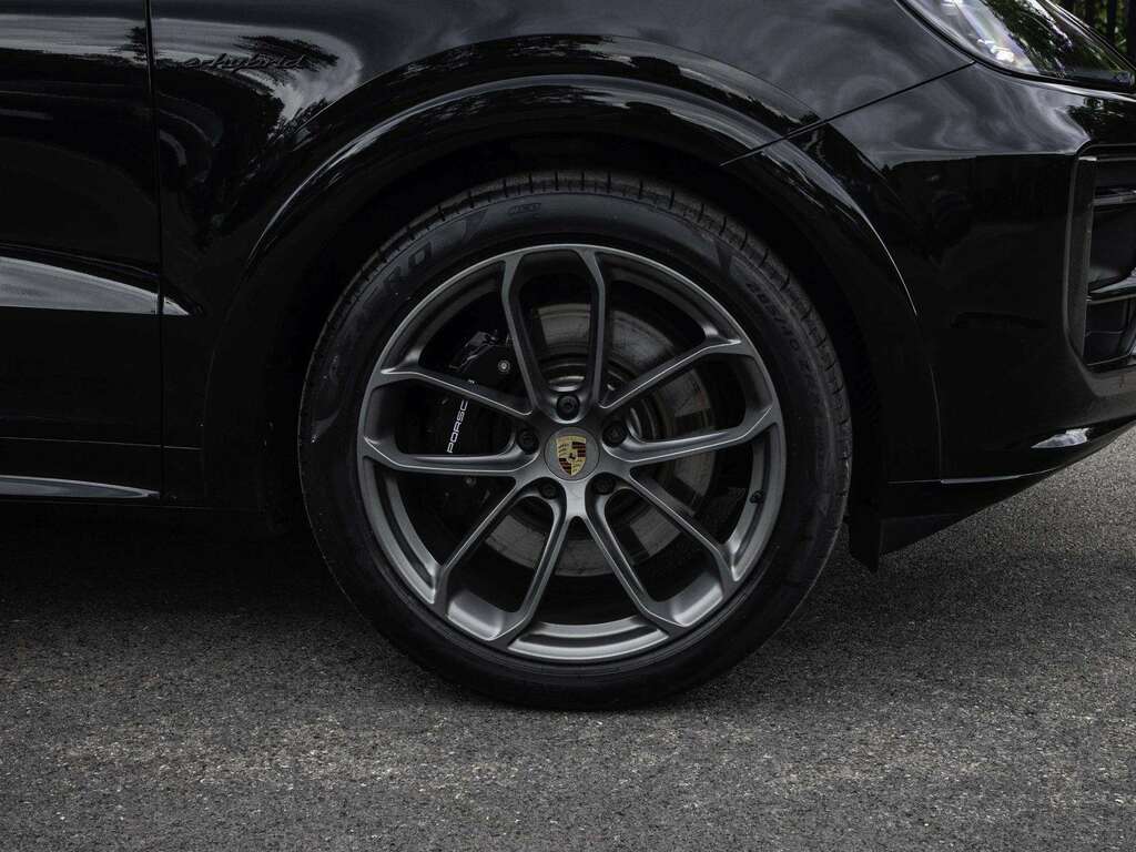 Porsche Cayenne S E-hybrid Coup 2024 MF24EZT Black #6