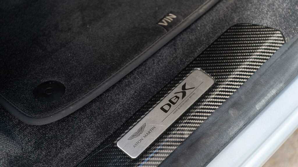 Aston Martin DBX V8 Dbx707 Touchtronic Blue #39