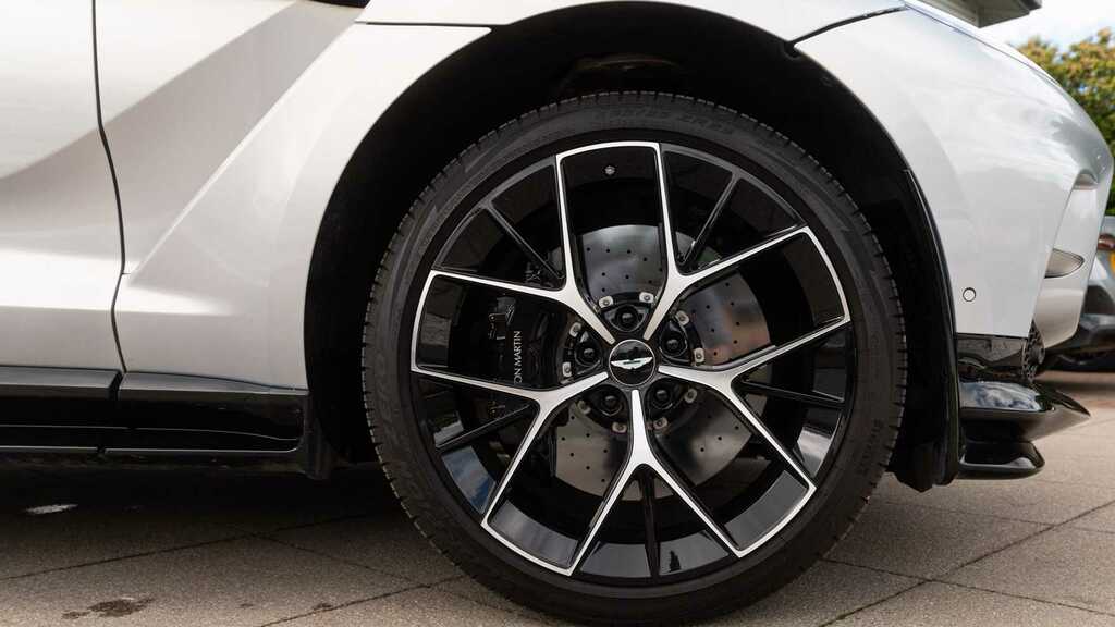 Aston Martin DBX V8 Dbx707 Touchtronic 2023 Silver #4