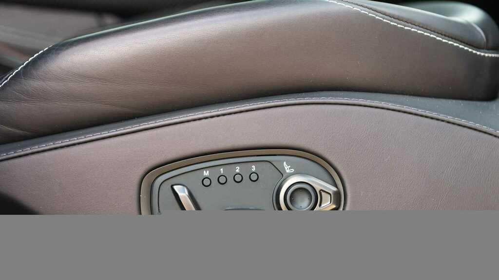 Aston Martin DBX V8 Dbx707 Touchtronic Blue #29
