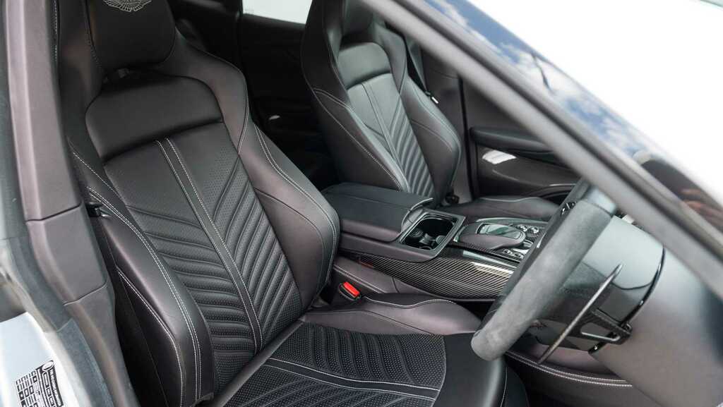 Aston Martin DBX V8 Dbx707 Touchtronic Blue #26