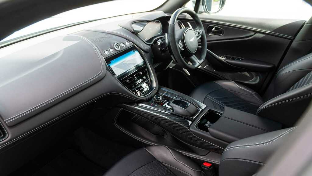 Aston Martin DBX V8 Dbx707 Touchtronic Blue #37