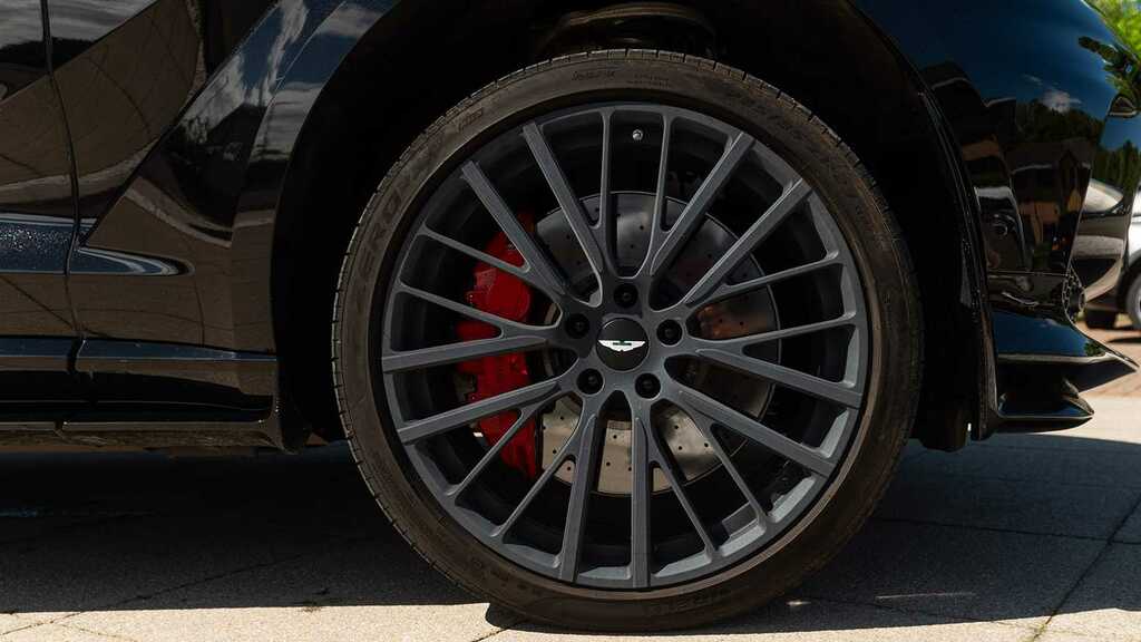 Aston Martin DBX V8 Dbx707 Touchtronic 2024 Black #2