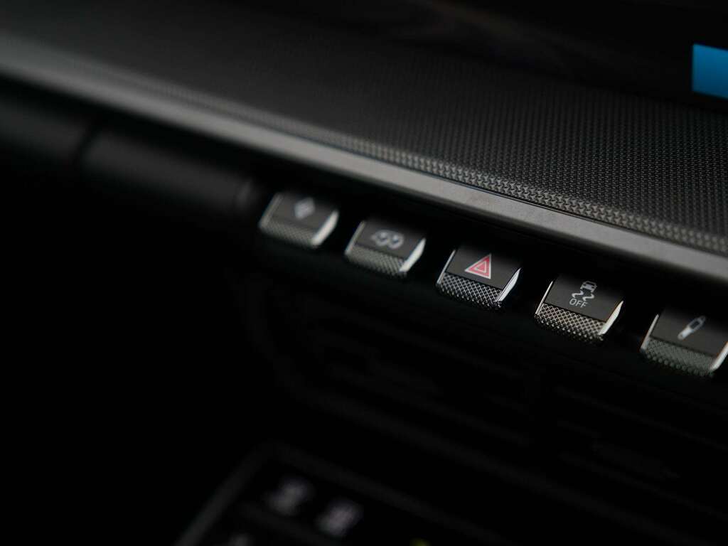 Porsche 911 Gts T-hybrid Pdk NX26JVD Grey #24