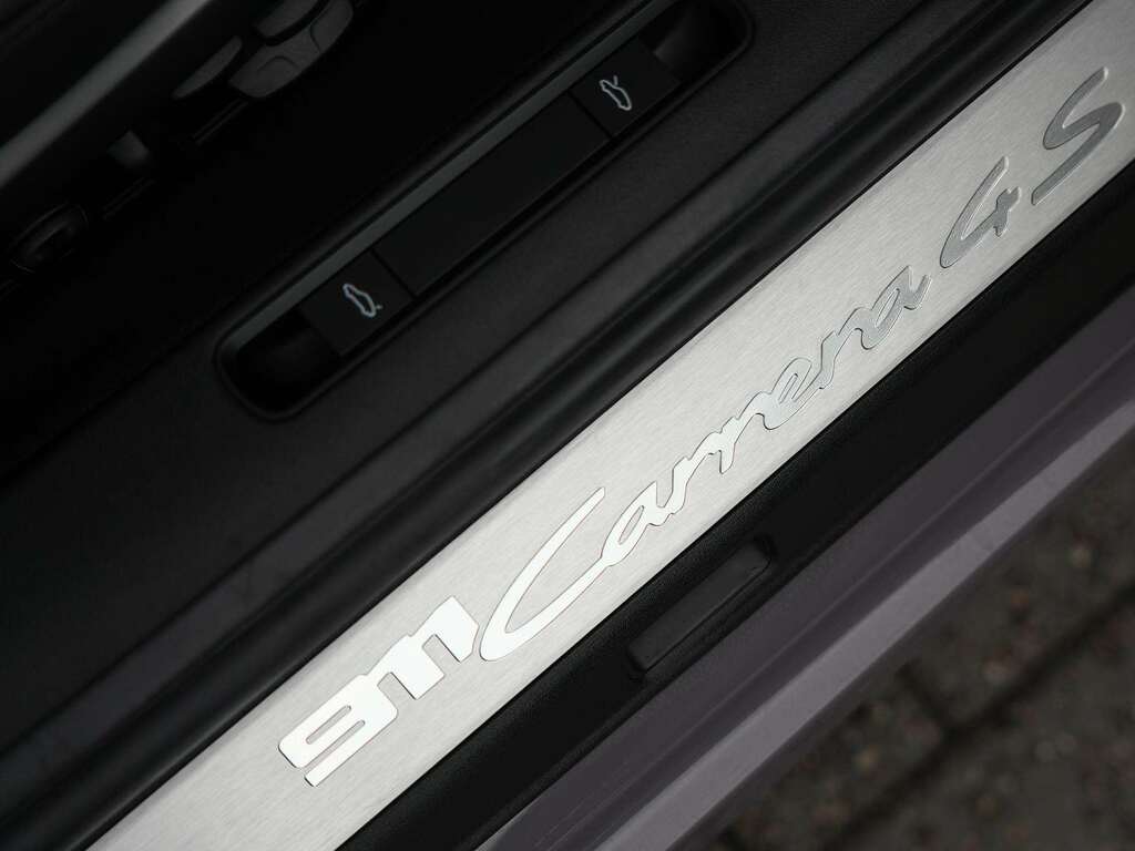 Porsche 911 Gts T-hybrid Pdk NX26JVD Grey #26