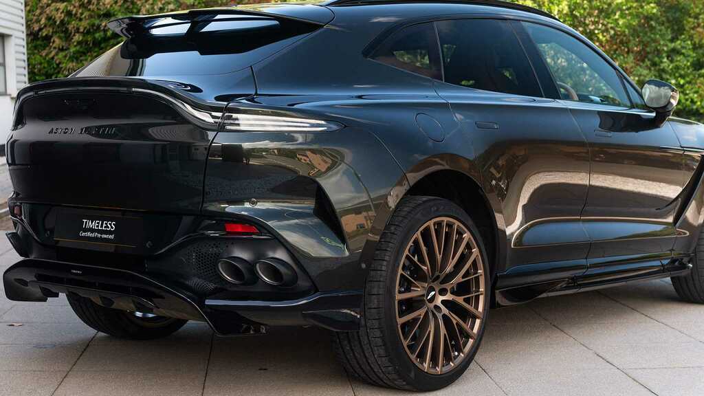 Aston Martin DBX V8 Dbx707 Touchtronic FJ75XOO Black #18