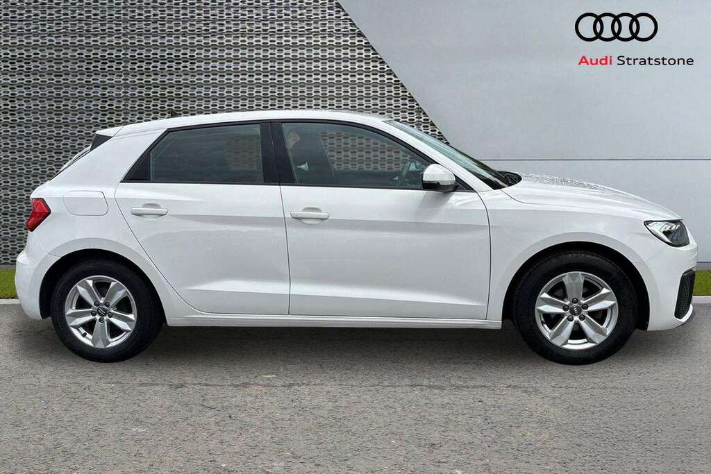 Audi A1 25 Tfsi Technik 2020 WV70PXD White #4