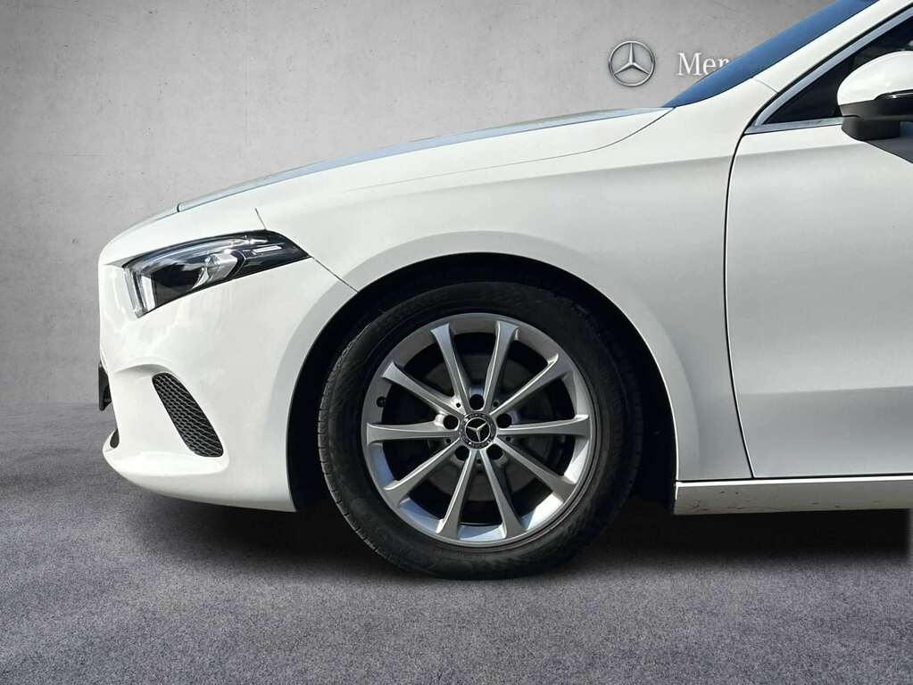 Mercedes-Benz A Class A200 Sport 2018 MV68RUJ White #6