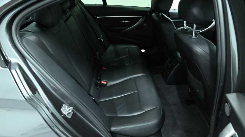 BMW 3 Series M Sport Blue #12