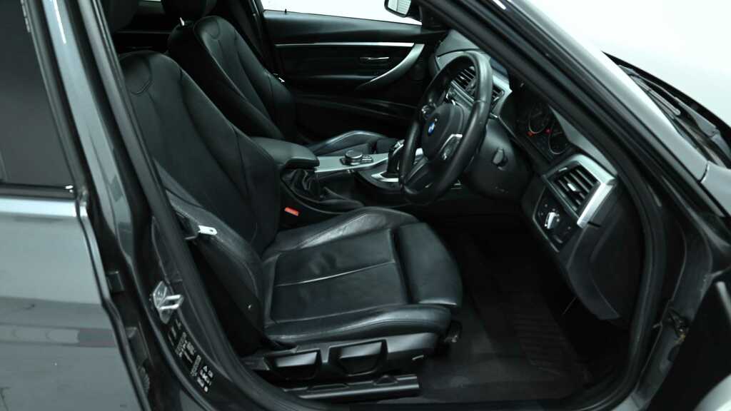 BMW 3 Series M Sport Blue #11