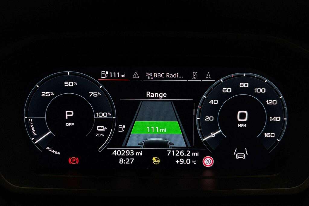 Audi Q4 E Tron 40 S Line Suv 82Kwh 204 Ps Grey #9