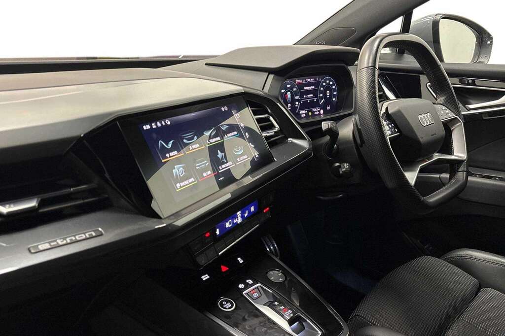Audi Q4 E Tron 40 S Line Suv 82Kwh 204 Ps Grey #29