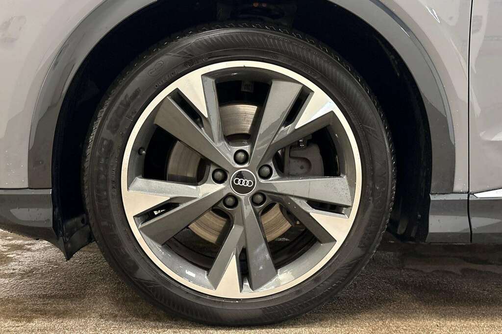 Audi Q4 E Tron 40 S Line Suv 82Kwh 204 Ps Grey #23