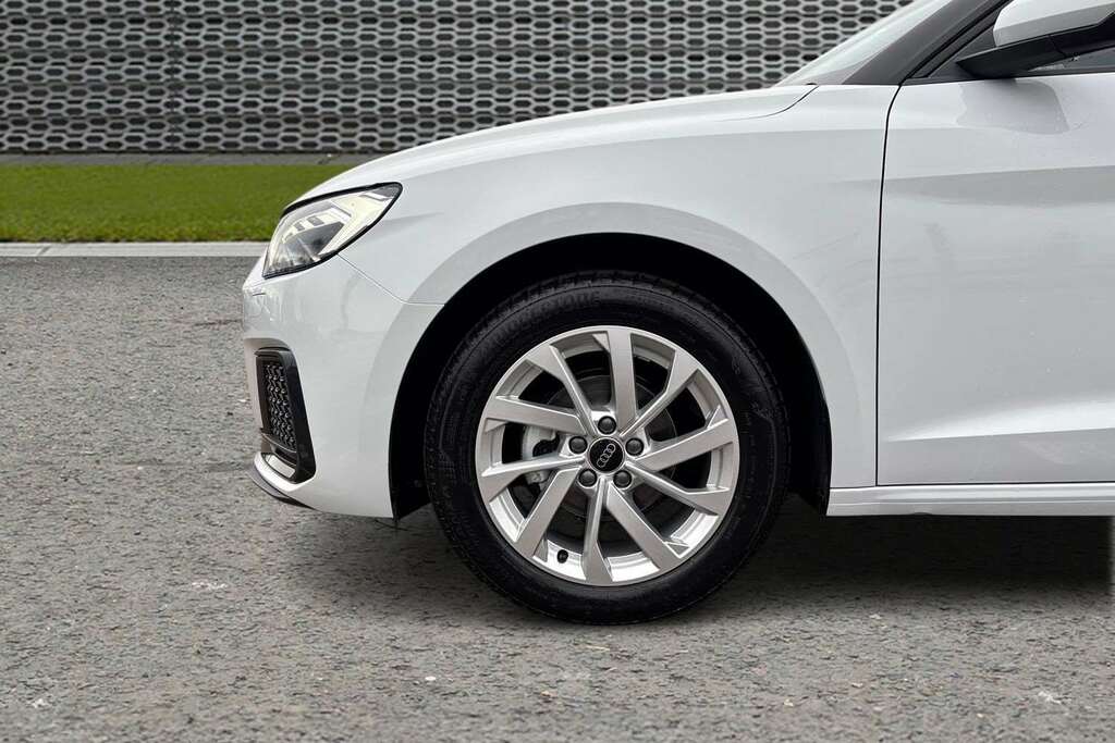 Audi A1 25 Tfsi Sport S Tronic 2026 KV26PZB White #5