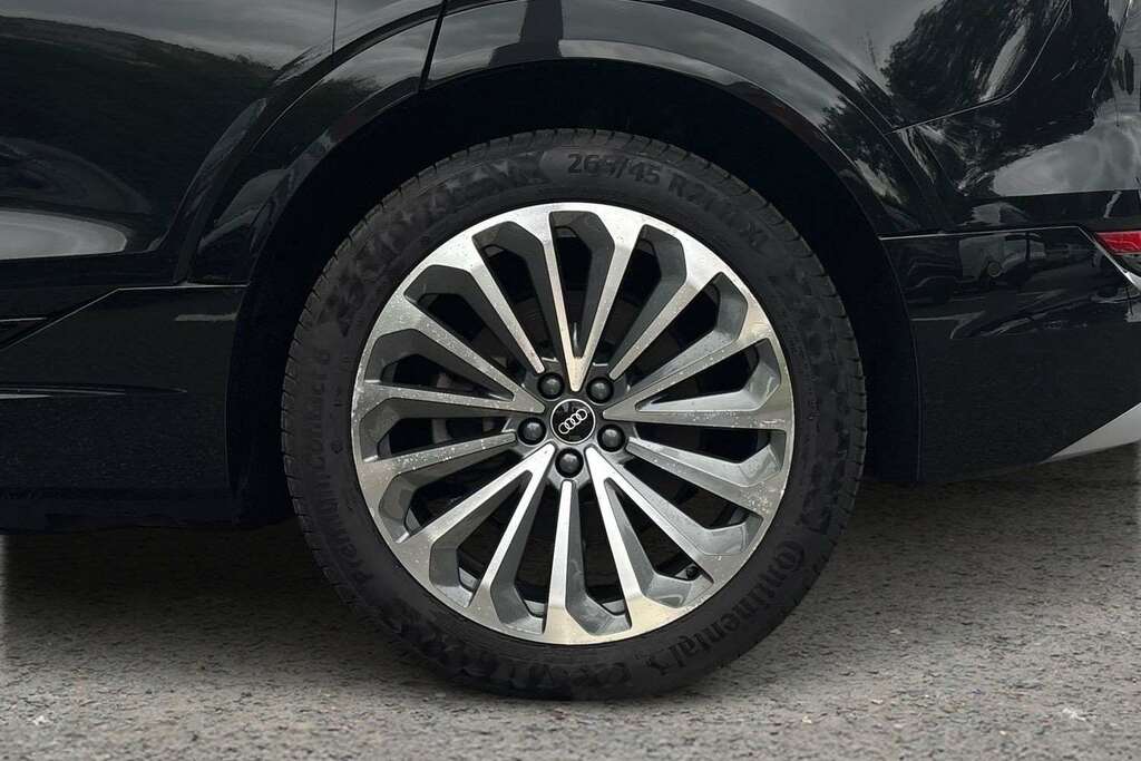 Audi E-tron 300Kw 55 Quattro 95Kwh S Line 2021 Black #5