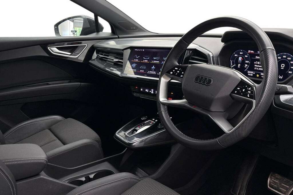 Audi Q4 E Tron 150Kw 40 82Kwh S Line 2023 Purple #6