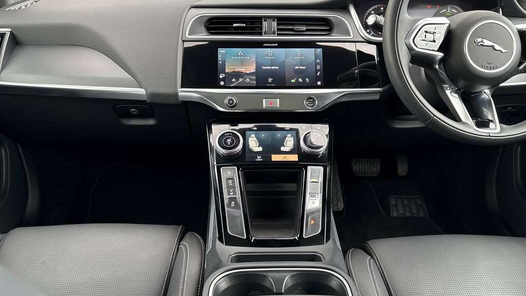 Jaguar I-Pace Ev400 90Kwh 11Kw Charger Hse White #13
