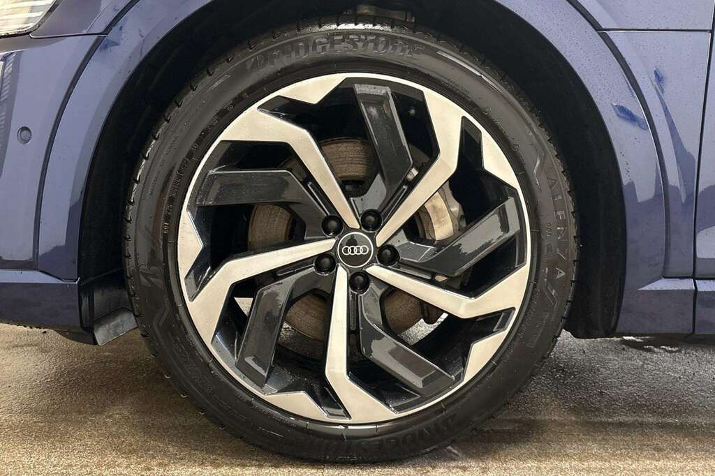 Audi E-tron 300Kw 55 Quattro 95Kwh Black Edition 2022 Blue #5
